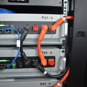 Amphenolstecker am Akkublock V5 Alpha