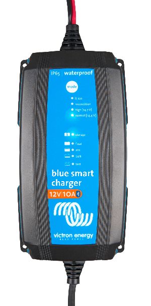 Blue Smart IP65 Charger 12V 10A (top)