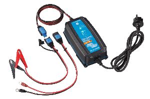 Blue Smart IP65 Charger 24V 5A (total)