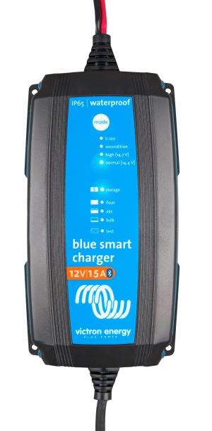 Blue Smart IP65 Charger 12V 15A (top)