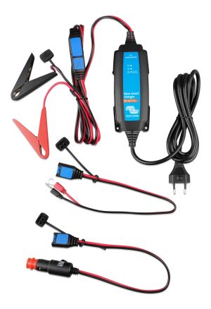 Blue Smart IP65 Charger 6V 12V 1.1 230V CEE 7/16 Retail (top-total) 