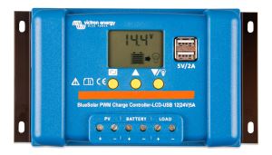 BlueSolar PWM Charge Controller LCD USB 12-24V 5A (top) 