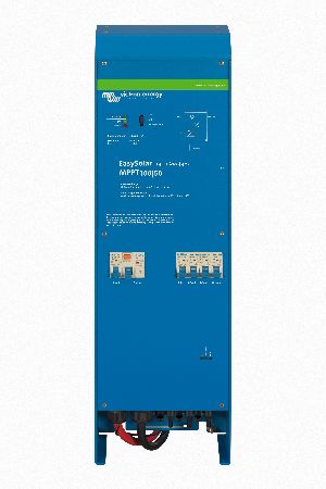 EasySolar MPPT 100/50 (front-angle)