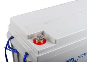 Lead-carbon battery 12V-106Ah - close-up