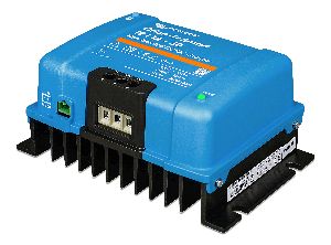 Orion-Tr Smart 12-12-30A (360W) Non-isolated DC-DC charger (left)