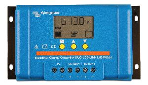 BlueSolar Charge Controller DUO LCD USB 12/24V-20A (top)