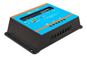BlueSolar PWM-Light Charge Controller 48V-10A (right)