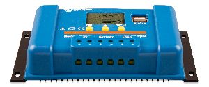BlueSolar PWM Charge Controller LCD USB 12-24V 10A (front-angle)