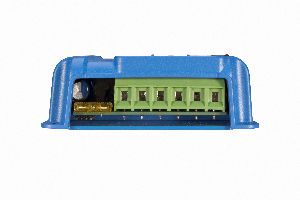 BlueSolar MPPT charge controller 75/15 (front)