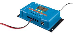 BlueSolar Charge Controller DUO LCD USB 12/24V-20A (front left display)