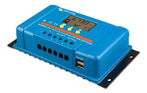 BlueSolar Charge Controller DUO LCD USB 12/24V-20A (left)