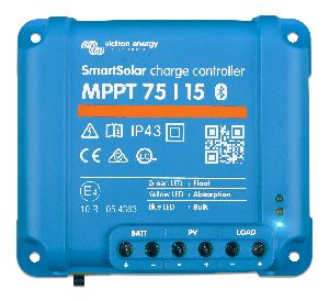SmartSolar charge controller MPPT 75/15 (top)