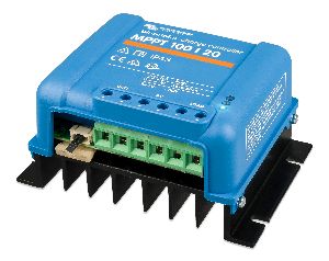 BlueSolar MPPT charge controller 100-20 (right)