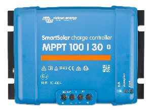 SmartSolar MPPT 100/30 (top)