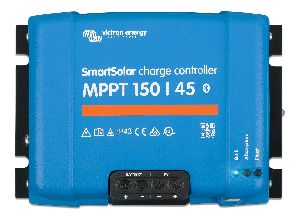 SmartSolar MPPT 150/45 (top)