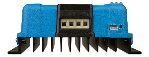 BlueSolar MPPT charge controller 150 45 (front)