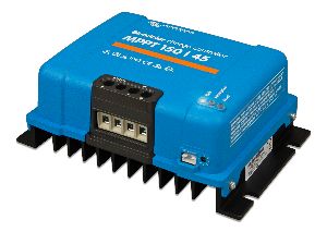 BlueSolar MPPT charge controller 150 45 (left)
