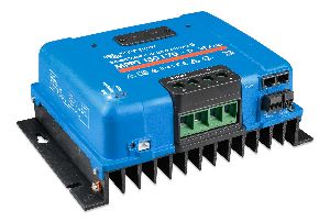 SmartSolar MPPT 150/70-Tr VE.Can (right)