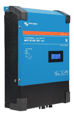 SmartSolar MPPT RS 450-100-MC4 (right)