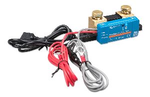 SmartShunt 300A-50mV IP65 (right)