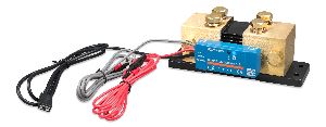 SmartShunt 2000A-50mV IP65 (left)
