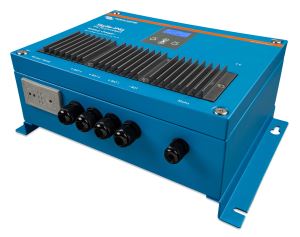 Skylla-I65 12V 70A 3 outputs (left) 