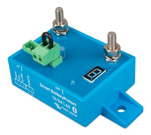Smart BatteryProtect 12-24V 65A (left)