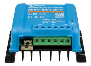 SmartSolar charge controller MPPT 100/20 (front)