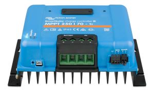 SmartSolar charge controller MPPT 250/70-Tr (front)