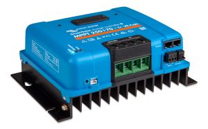 SmartSolar MPPT 250/70-Tr VE.Can (right) 